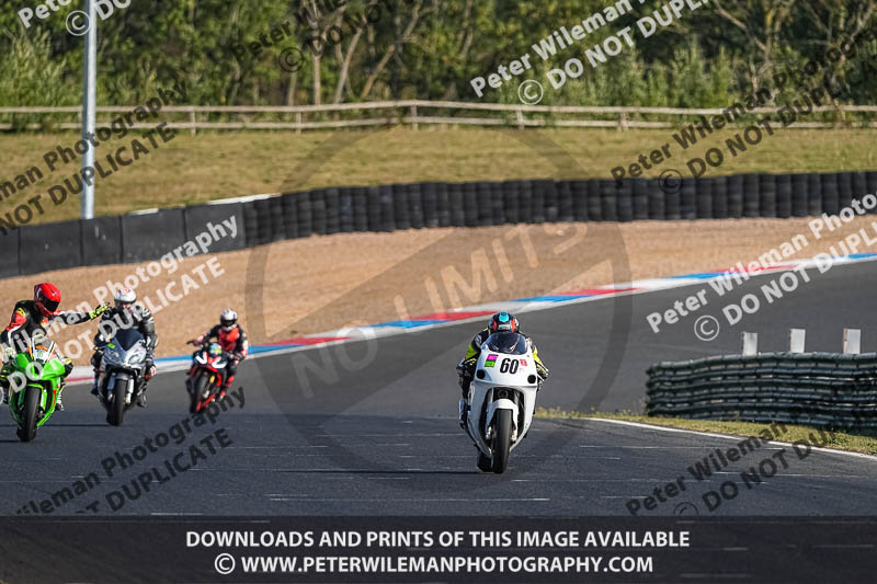 enduro digital images;event digital images;eventdigitalimages;mallory park;mallory park photographs;mallory park trackday;mallory park trackday photographs;no limits trackdays;peter wileman photography;racing digital images;trackday digital images;trackday photos